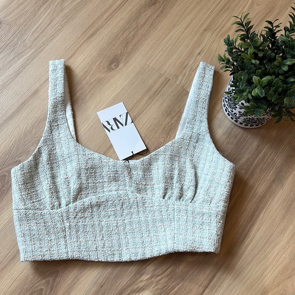 Zara Textured Corset Top - Picture 2 of 6